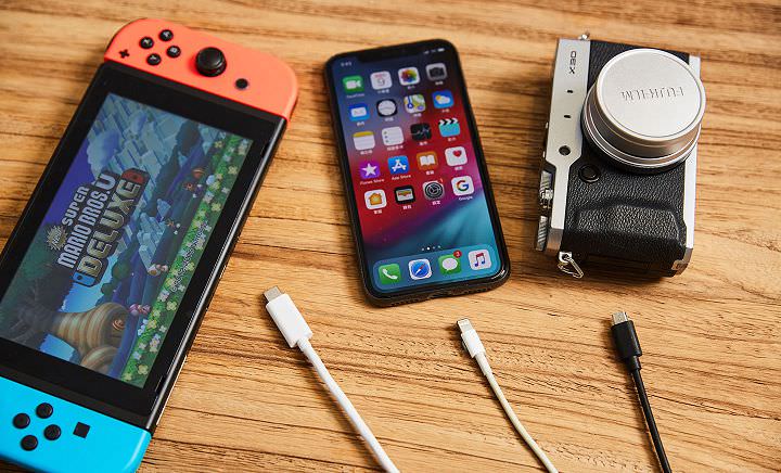 [Unbox] Moshi 三合一萬用充電線動手玩：相容於三大主流介面、支援充電與資料傳輸！ - 阿祥的網路筆記本