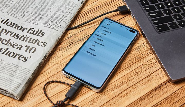 [Unbox] Moshi 三合一萬用充電線動手玩：相容於三大主流介面、支援充電與資料傳輸！ - 阿祥的網路筆記本