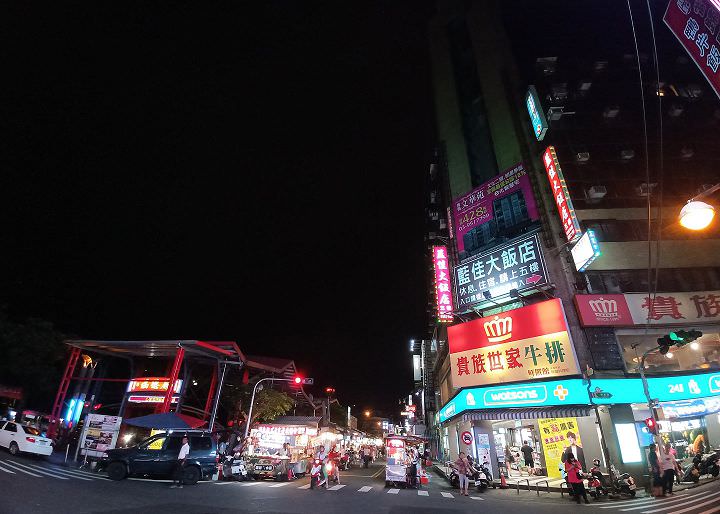 [Mobile] 高 CP 值中階旗艦 SUGAR T50 深度評測：高顏值全螢幕、超廣角三鏡頭與完整規格毫無保留一次奉上！ - 阿祥的網路筆記本