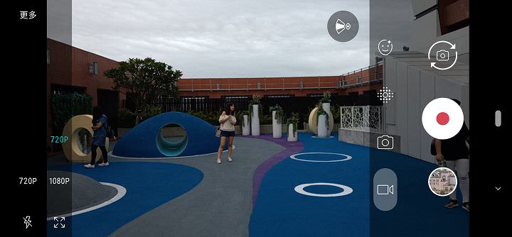 [Mobile] 高 CP 值中階旗艦 SUGAR T50 深度評測：高顏值全螢幕、超廣角三鏡頭與完整規格毫無保留一次奉上！ - 阿祥的網路筆記本