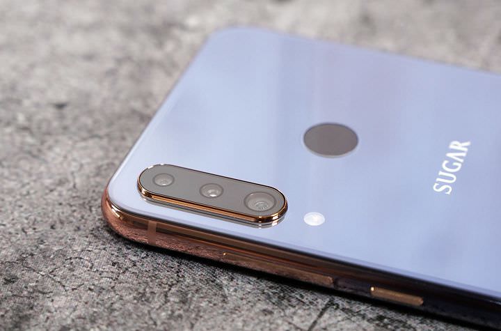 [Mobile] 高 CP 值中階旗艦 SUGAR T50 深度評測：高顏值全螢幕、超廣角三鏡頭與完整規格毫無保留一次奉上！ - 阿祥的網路筆記本
