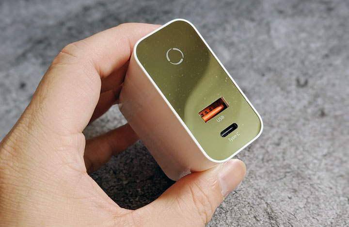 [Unbox] 能支援 Galaxy Note10+ 45W 充電？Baseus 倍思飛速 PPS 智慧斷電數顯 45W 快充充電器（C+U）開箱分享！ - 阿祥的網路筆記本