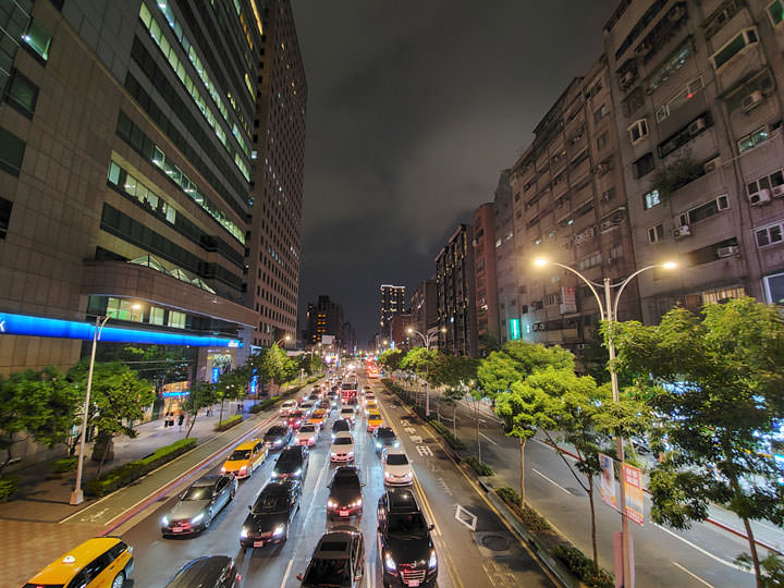 [Unbox] 三星 Galaxy Note10+ 搶先測！持續創新、不斷進化且功能齊備，無可取代的數位生產力旗艦再臨！ - 阿祥的網路筆記本