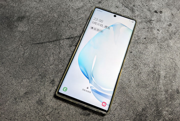 [Unbox] Galaxy Note10+ 清透鋼化玻璃殼開箱：兼具手感與原機外觀的保護殼選擇！ - 阿祥的網路筆記本