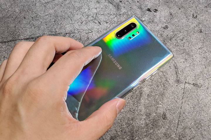 [Unbox] Galaxy Note10+ 清透鋼化玻璃殼開箱：兼具手感與原機外觀的保護殼選擇！ - 阿祥的網路筆記本