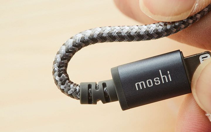 [Unbox] iPhone 快速充電的黃金組合：Moshi Integra 強韌系列充電線 + Moshi Rewind C 充電器實測！ - 阿祥的網路筆記本