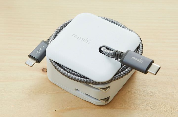 [Unbox] iPhone 快速充電的黃金組合：Moshi Integra 強韌系列充電線 + Moshi Rewind C 充電器實測！ - 阿祥的網路筆記本