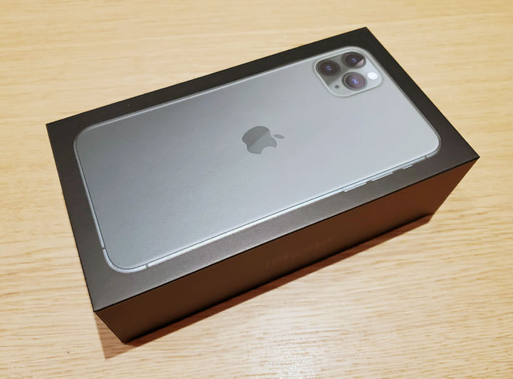 [Unbox] Apple iPhone 11 Pro Max 夜幕綠版純開箱！ - 阿祥的網路筆記本