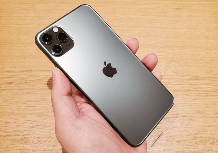 [Unbox] Apple iPhone 11 Pro Max 夜幕綠版純開箱！ - 阿祥的網路筆記本