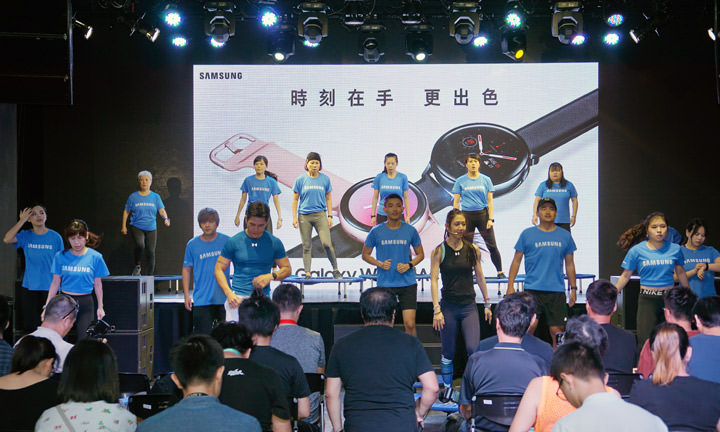 三星新一代智慧錶 Galaxy Watch Active2 正式登場！健康、運動功能完備，更整合相機拍攝、社群、翻譯…等眾多功能！ - 阿祥的網路筆記本