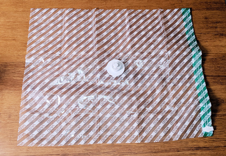 行李箱打包神器:VAGO 旅行真空收納器開箱!口袋尺寸不造成負擔,釋放更多空間! - 阿祥的網路筆記本 行李箱打包神器:VAGO 旅行真空收納器開箱!口袋尺寸不造成負擔,釋放更多空間! - 阿祥的網路筆記本