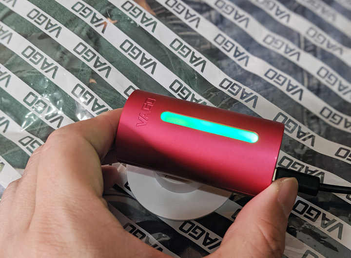 行李箱打包神器:VAGO 旅行真空收納器開箱!口袋尺寸不造成負擔,釋放更多空間! - 阿祥的網路筆記本 行李箱打包神器:VAGO 旅行真空收納器開箱!口袋尺寸不造成負擔,釋放更多空間! - 阿祥的網路筆記本