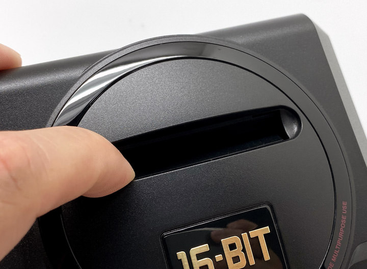 經典迷你重現:SEGA MEGA DRIVE Mini 亞版開箱分享!外觀細節完全復刻,還內建 42 個經典遊戲! - 阿祥的網路筆記本 經典迷你重現:SEGA MEGA DRIVE Mini 亞版開箱分享!外觀細節完全復刻,還內建 42 個經典遊戲! - 阿祥的網路筆記本