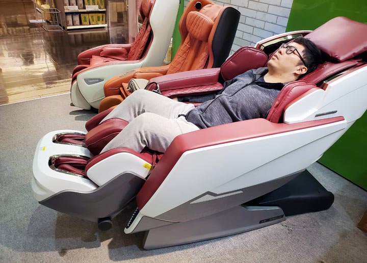 大型按摩椅選購/推薦解析：富士、OSIM、tokuyo、喬山、高島、輝葉六大品牌實測心得分享！ - 阿祥的網路筆記本