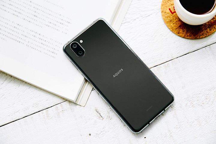 SHARP AQUOS R3 深度實測報告：集美型設計與高水準攝錄功能於一身的日系手機！ - 阿祥的網路筆記本