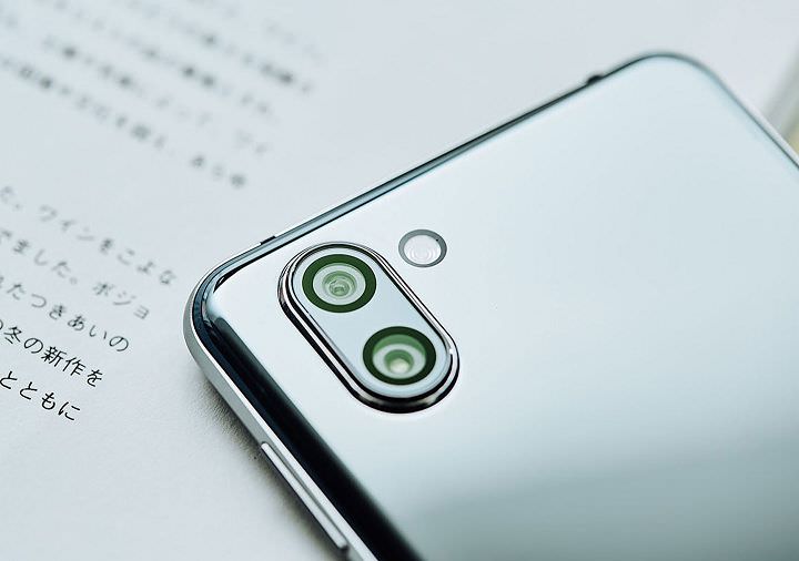 SHARP AQUOS R3 深度實測報告：集美型設計與高水準攝錄功能於一身的日系手機！ - 阿祥的網路筆記本