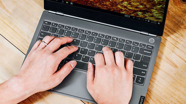 高顏值筆電 Lenovo ThinkBook 13s 實測報告：工作、娛樂一手包辦！ - 阿祥的網路筆記本