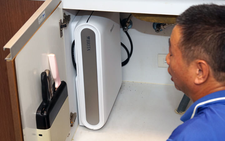 BRITA mypure pro X9 超微濾櫥下型濾水系統開箱：有效過濾 99.99% 病毒、細菌與有害物質，健康喝好水真安心！ - 阿祥的網路筆記本