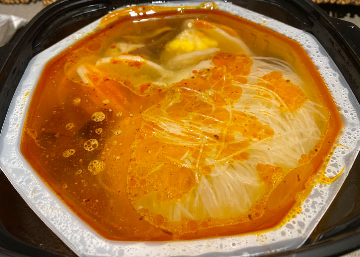 不出門也能吃海底撈火鍋？「海底撈蕃茄牛腩自煮火鍋套餐」開箱，告訴你到底好不好吃呢？ - 阿祥的網路筆記本