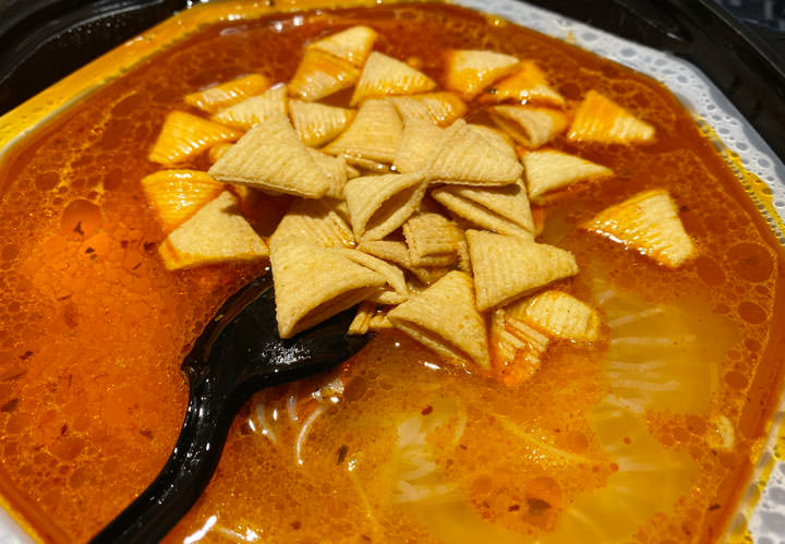 不出門也能吃海底撈火鍋？「海底撈蕃茄牛腩自煮火鍋套餐」開箱，告訴你到底好不好吃呢？ - 阿祥的網路筆記本