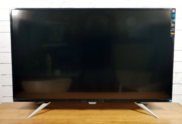 Philips BDM4350 43 吋 4K UHD IPS 大螢幕開箱！不到萬元價格，真的適合拿來當電腦螢幕？ - 阿祥的網路筆記本