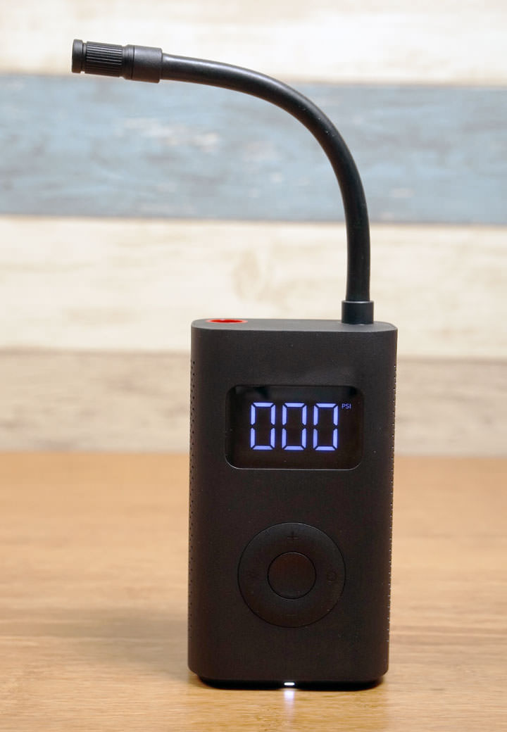 米家電動打氣機開箱與使用心得：愛車一族必備神器，高效率且簡單易用，而且價格超實惠！ - 阿祥的網路筆記本