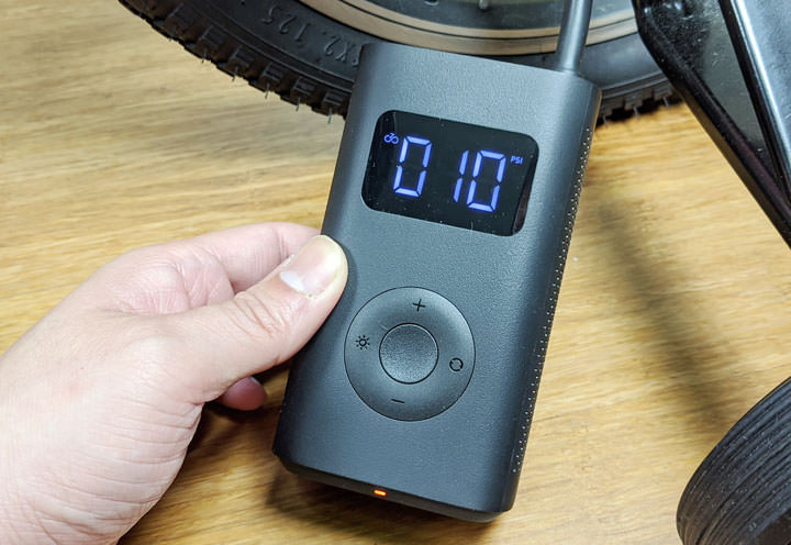 米家電動打氣機開箱與使用心得：愛車一族必備神器，高效率且簡單易用，而且價格超實惠！ - 阿祥的網路筆記本