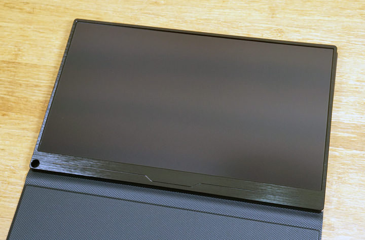 Intehill 英特盒 15.6 吋 IPS 窄邊輕薄可攜式螢幕開箱：支援 USB C 單線輸出，也有 HDMI 介面可支援遊樂器使用！ - 阿祥的網路筆記本