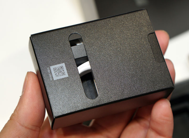 三星 Galaxy Fold 台灣市售版鈦空銀款開箱！使用心得快速報告！ - 阿祥的網路筆記本