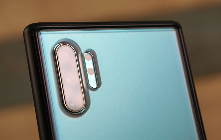 脆弱鏡頭的「帝王級」防護!hoda 藍寶石鏡頭貼開箱:GIA 國際認證,硬度僅次於鑽石的強悍! - 阿祥的網路筆記本 脆弱鏡頭的「帝王級」防護!hoda 藍寶石鏡頭貼開箱:GIA 國際認證,硬度僅次於鑽石的強悍! - 阿祥的網路筆記本