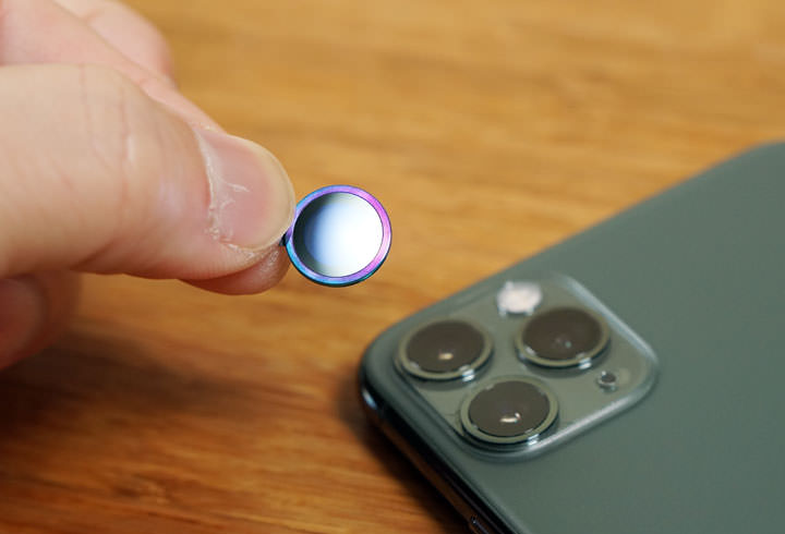 脆弱鏡頭的「帝王級」防護!hoda 藍寶石鏡頭貼開箱:GIA 國際認證,硬度僅次於鑽石的強悍! - 阿祥的網路筆記本 脆弱鏡頭的「帝王級」防護!hoda 藍寶石鏡頭貼開箱:GIA 國際認證,硬度僅次於鑽石的強悍! - 阿祥的網路筆記本