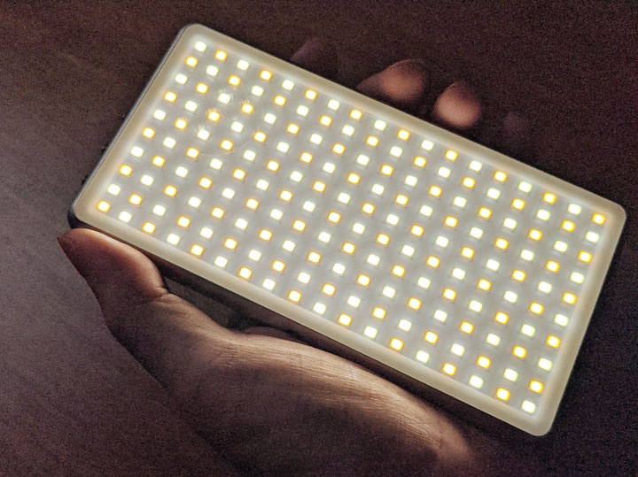 Sidande 斯丹德 STD-X180 LED 補光燈：輕薄小巧，色溫與亮度皆可自訂～隨時隨地進入最佳拍照狀態！ - 阿祥的網路筆記本