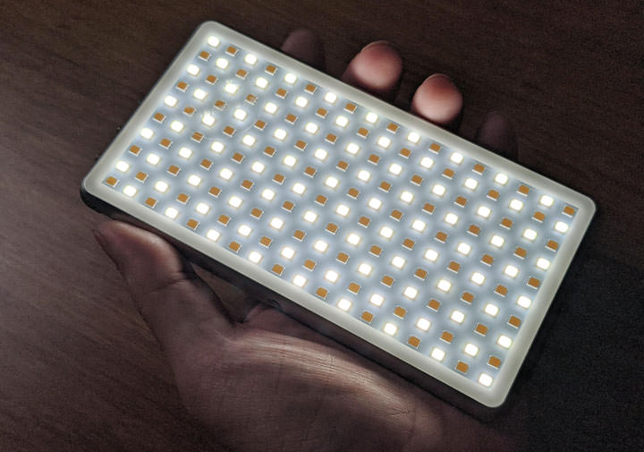 Sidande 斯丹德 STD-X180 LED 補光燈：輕薄小巧，色溫與亮度皆可自訂～隨時隨地進入最佳拍照狀態！ - 阿祥的網路筆記本