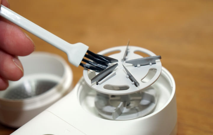 小米米家毛球修剪器開箱：價格不貴，輕鬆修護衣物小瑕疵！ - 阿祥的網路筆記本