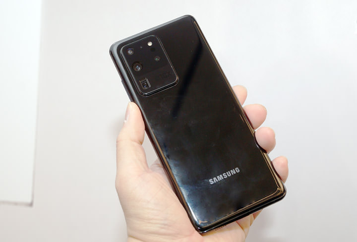 Galaxy S20 系列實機動手玩：外觀設計細看，重點相機功能實測心得！ - 阿祥的網路筆記本