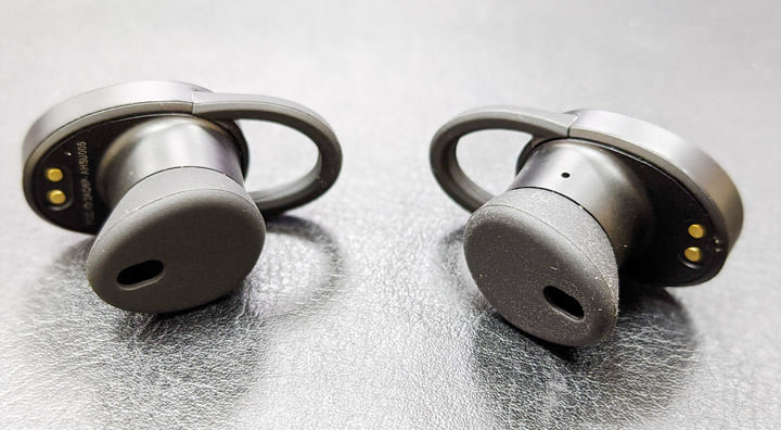 ASUS ZenEar BT 開箱:好便宜的真無線藍牙耳機,到底好不好用? - 阿祥的網路筆記本 ASUS ZenEar BT 開箱:好便宜的真無線藍牙耳機,到底好不好用? - 阿祥的網路筆記本