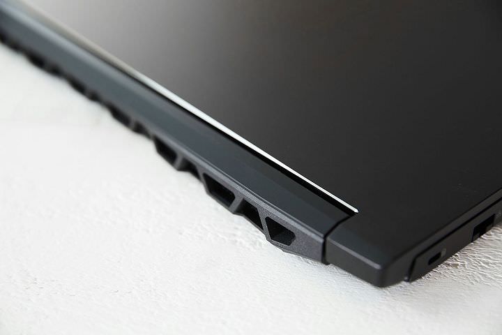 Acer ConceptD 5 Pro 創意工作者專屬「概念家．創」筆電開箱：兼具強悍效能與高質感外觀！ - 阿祥的網路筆記本