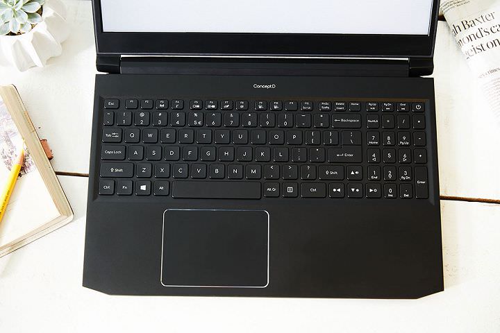 Acer ConceptD 5 Pro 創意工作者專屬「概念家．創」筆電開箱：兼具強悍效能與高質感外觀！ - 阿祥的網路筆記本