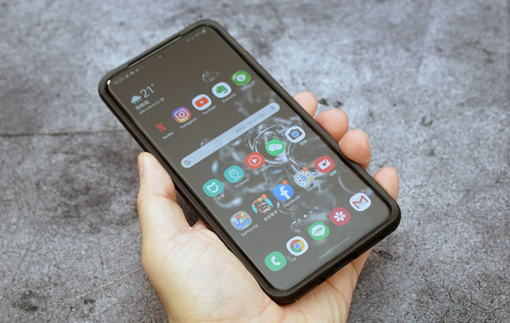 支援泡泡騷！三星 Galaxy S20 Ultra 專用 OTTERBOX + POPSOCKETS 聯名款 SYMMETRY 炫彩保護殼開箱！ - 阿祥的網路筆記本