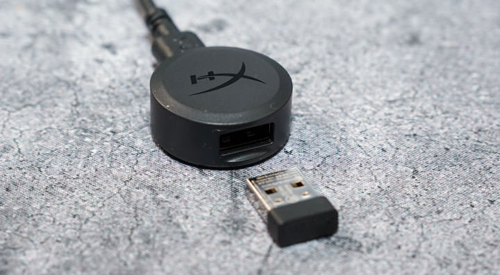 真．無線電競體驗：HyperX Pulsefire Dart 無線電競滑鼠 & ChargePlay Base 無線充電座雙開箱分享！ - 阿祥的網路筆記本