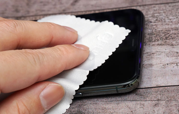 兼具耐用性與觸控手感！hoda 藍寶石螢幕保護貼 for iPhone 11 Pro Max 開箱與使用心得分享！ - 阿祥的網路筆記本