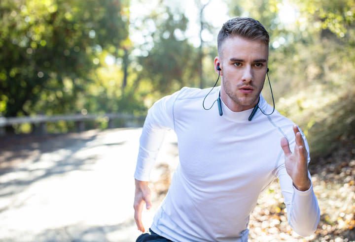 Sony 全新無線藍牙耳機 WH-CH710N主動降噪智慧升級、WI-SP510重低音激勵運動表現！ - 阿祥的網路筆記本