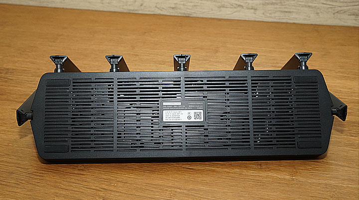 輕鬆升級 Wi-Fi 6 環境：小米 AIoT 路由器 AX3600（R3600）開箱評測，價格仍是最大優勢！ - 阿祥的網路筆記本