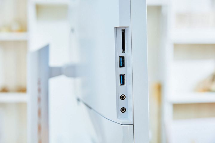 為創作者量身打造的專業顯示器：MSI Prestige PS341WU 開箱評測～ 21:9 超廣視角 IPS Nano Color 面板，5K2K 超高解析度滿足專業設計需求！ - 阿祥的網路筆記本