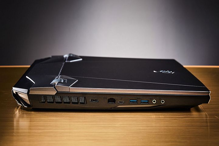 極致效能，機皇再臨！效能比擬桌機的 MSI GT76 Titan DT 9SG 電競筆電旗艦開箱與深度評測！ - 阿祥的網路筆記本