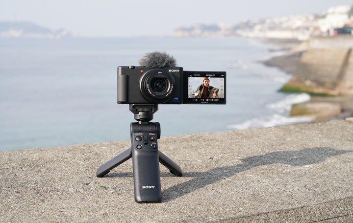 Sony 首款側翻螢幕數位相機 ZV-1,專為 VLOG、輕影音內容創作者設計,兼具易用性與強大拍攝功能! - 阿祥的網路筆記本 Sony 首款側翻螢幕數位相機 ZV-1,專為 VLOG、輕影音內容創作者設計,兼具易用性與強大拍攝功能! - 阿祥的網路筆記本