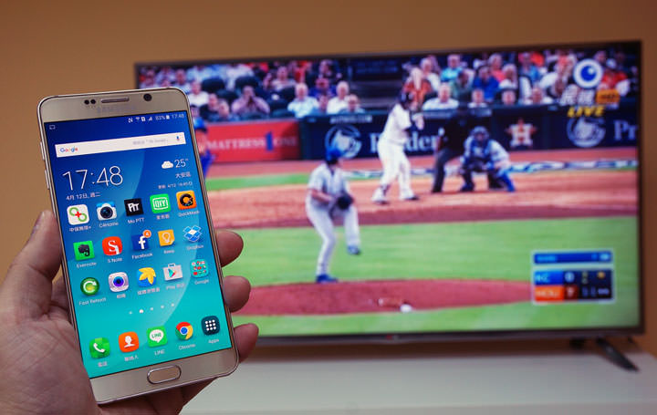 畫面無線投影電視更 EASY!微軟無線顯示轉接器開箱。同場加映 Chromecast 功能實測評比! - 阿祥的網路筆記本 044