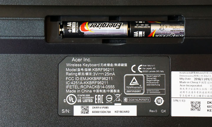 17.3 吋超大平板?可以讓你帶著走的 AIO 桌上型主機「Acer Aspire Z3-700」開箱與深度評測心得! - 阿祥的網路筆記本 017