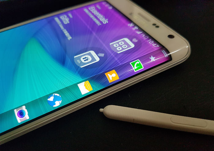 [Mobile] 在曲面側螢幕用S Pen塗寫？三星舊有專利預告Galaxy Note Edge 2出現的可能性？