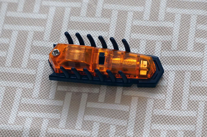 怕蟑螂的別鐵齒！派對、多人同樂一定要試試超逼真的桌上遊戲「蟑螂捕手」開箱給你看！ - 阿祥的網路筆記本